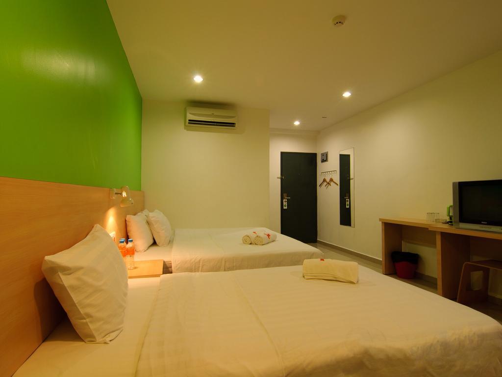T Hotel Kuala Perlis Bagian luar foto